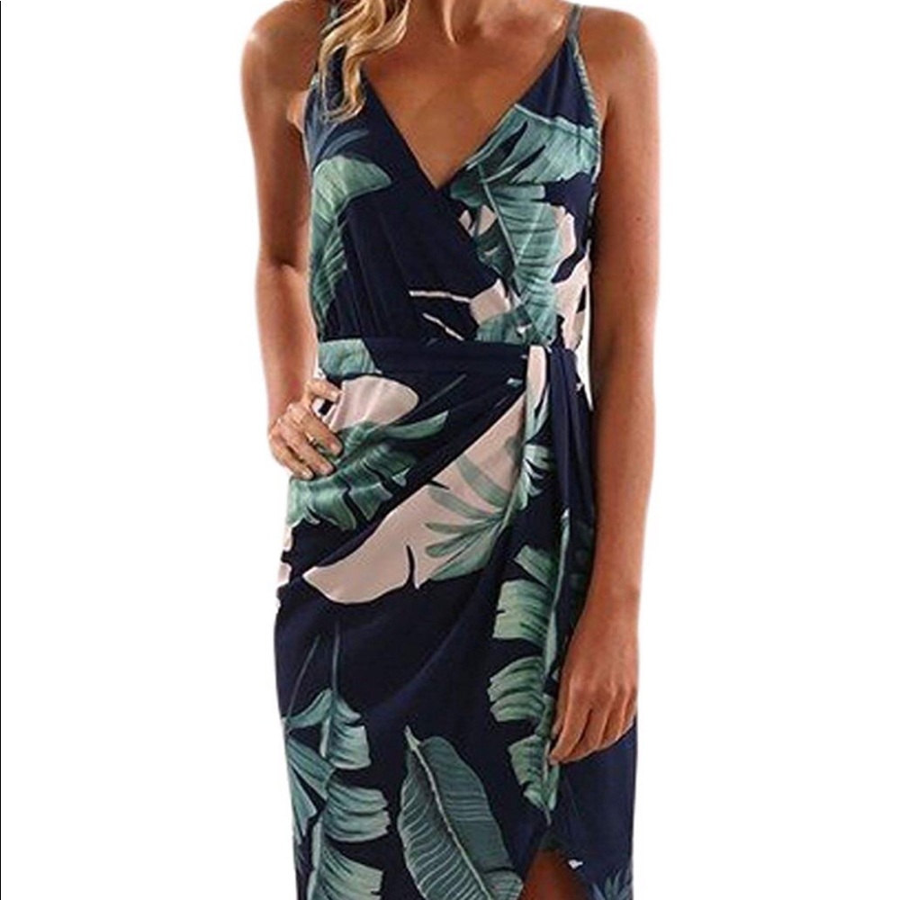 Women's Spaghetti Strap Floral Beach Casual Dress
